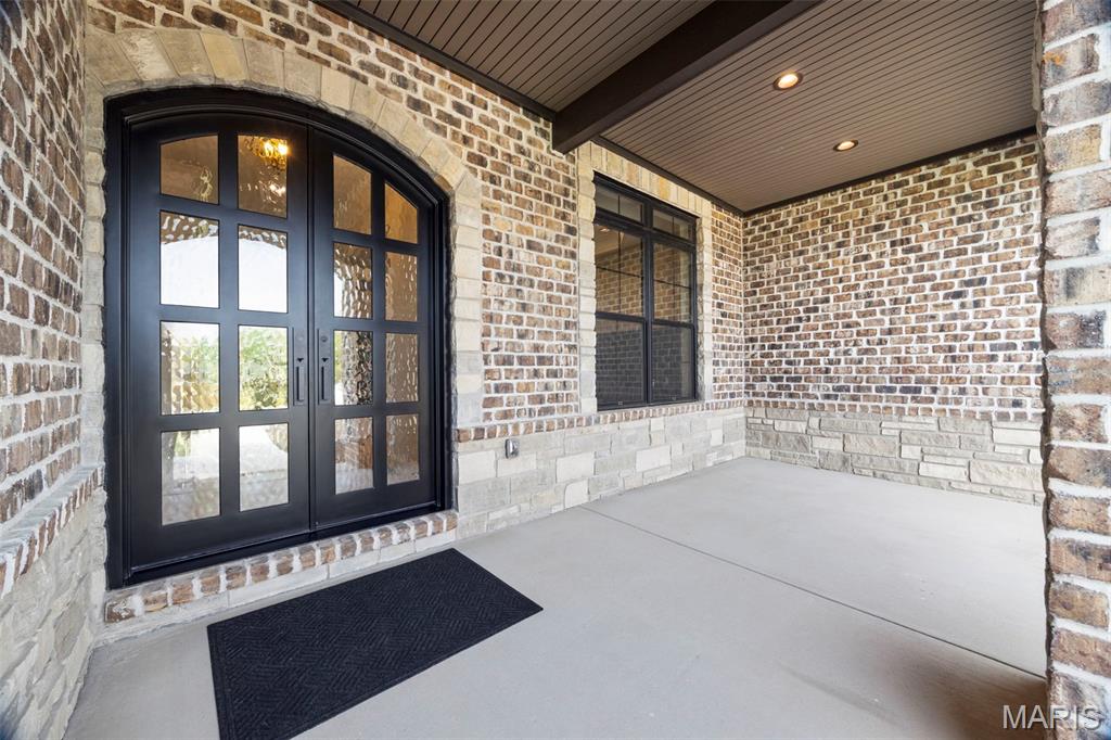 501 Auden Hollow