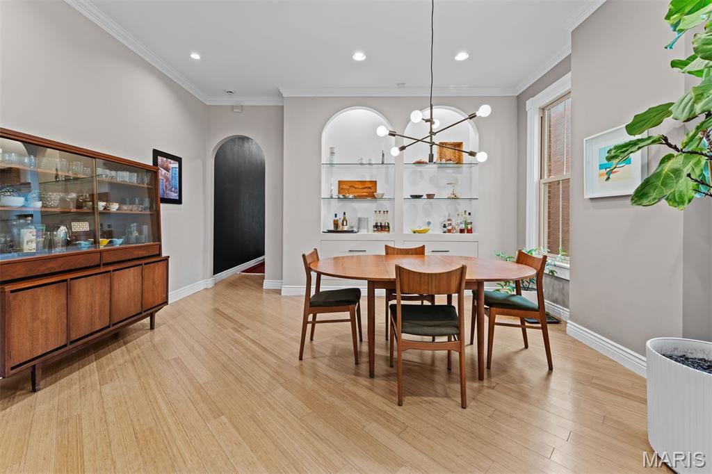 Lynch Add - Residential