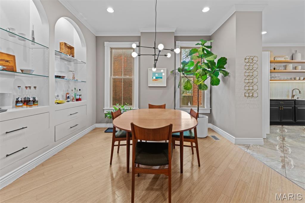 Lynch Add - Residential