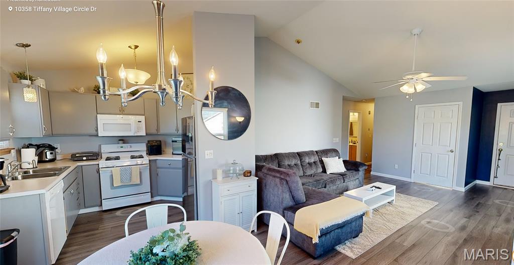 The Villages At Tiffany Square - Residential