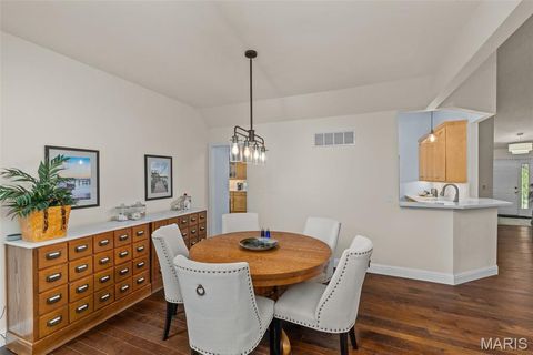 Tiny photo for 915 Timber Glen Lane, Ballwin, MO 63021 (MLS # 25066149)