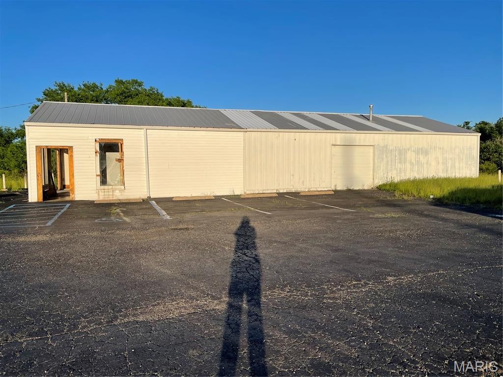 14980 NW Veterans memorial Parkway Parkway NW A, B, C