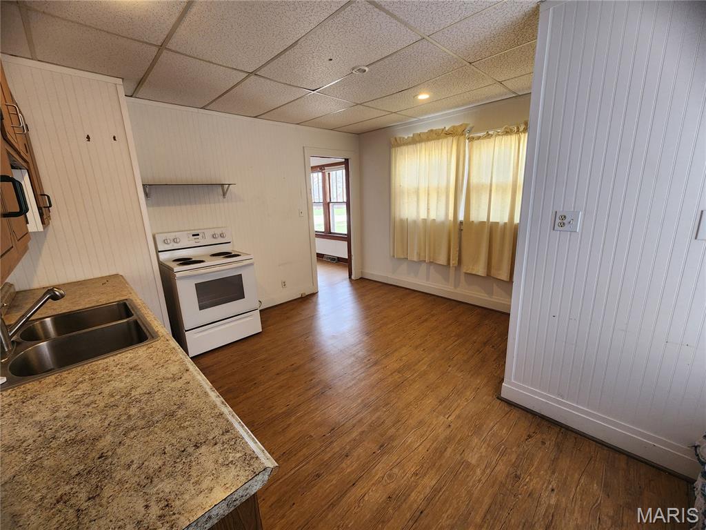 n/a - Commercial Lease