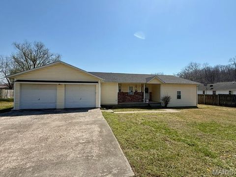 Photo of 108 Brown Street, Marble Hill, MO 63764 (MLS # 26017334)