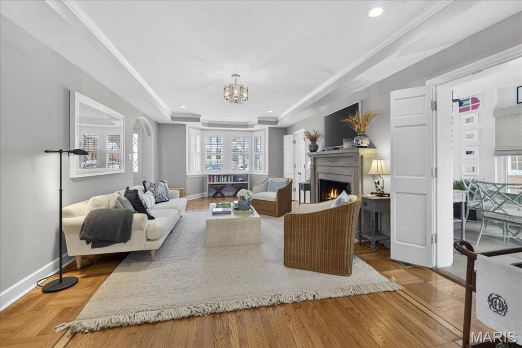 Davis Place - Residential