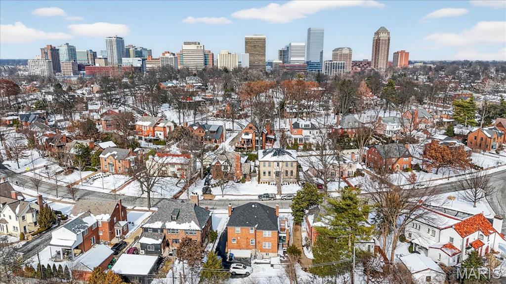 Davis Place - Residential