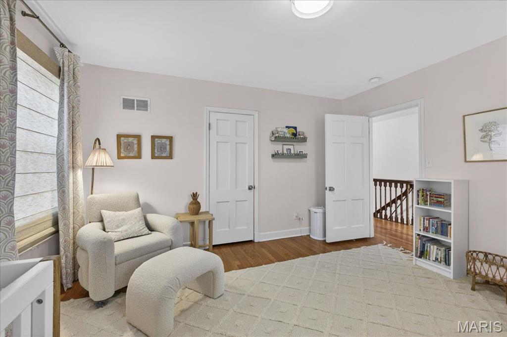 Davis Place - Residential