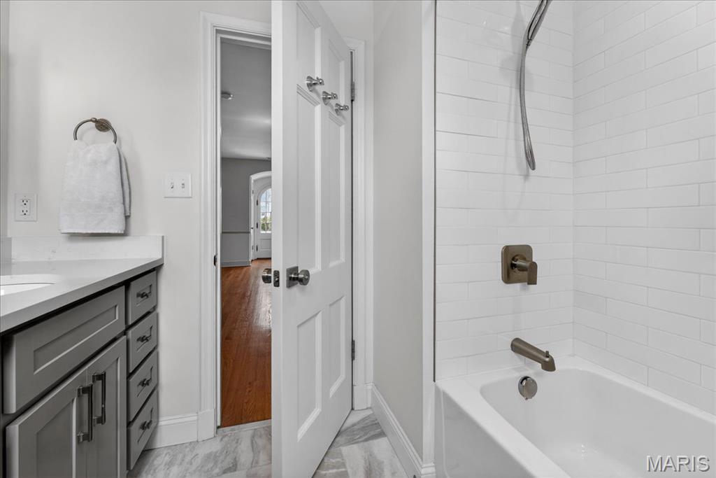 Davis Place - Residential