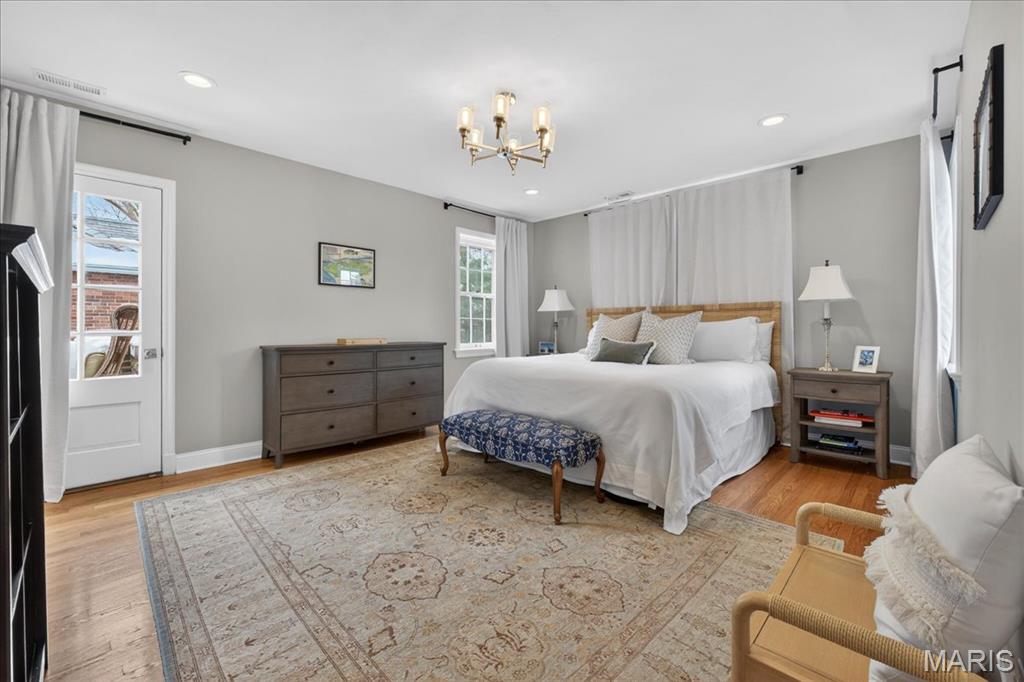 Davis Place - Residential