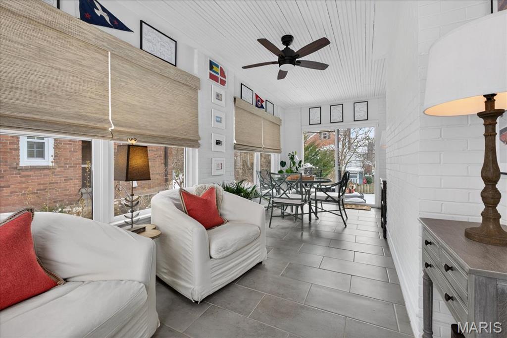 Davis Place - Residential