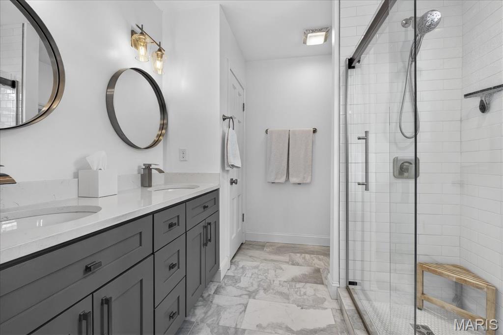 Davis Place - Residential