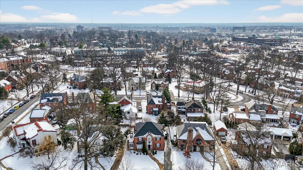 Davis Place - Residential