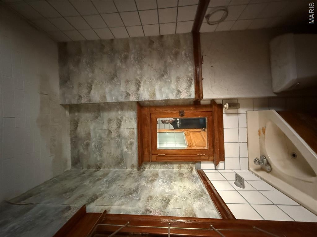 Chouteau Place Add - Residential Income