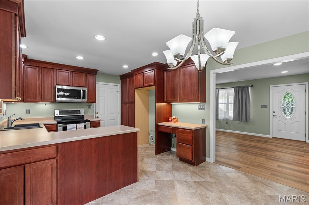 3752 Sunrise Drive