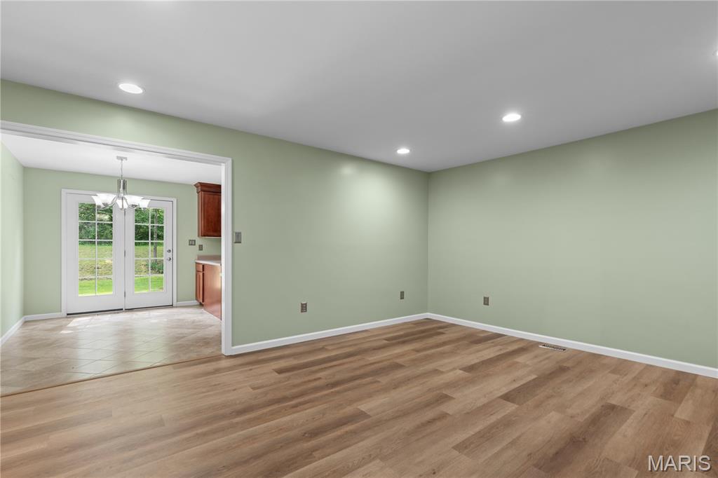 3752 Sunrise Drive