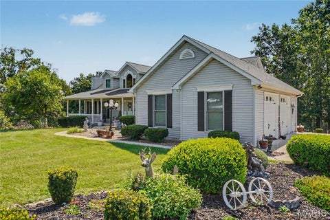 Tiny photo for 174 Denise Ct Court, Troy, MO 63379 (MLS # 26057680)