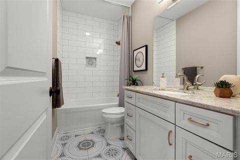 Tiny photo for 14422 Rue De Gascony Court, Chesterfield, MO 63017 (MLS # 25065486)