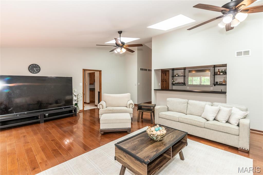West Hampton 2 - Residential