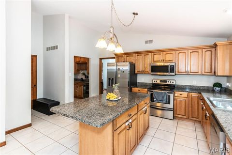 Tiny photo for 15875 Kettington Road, Chesterfield, MO 63017 (MLS # 26031012)