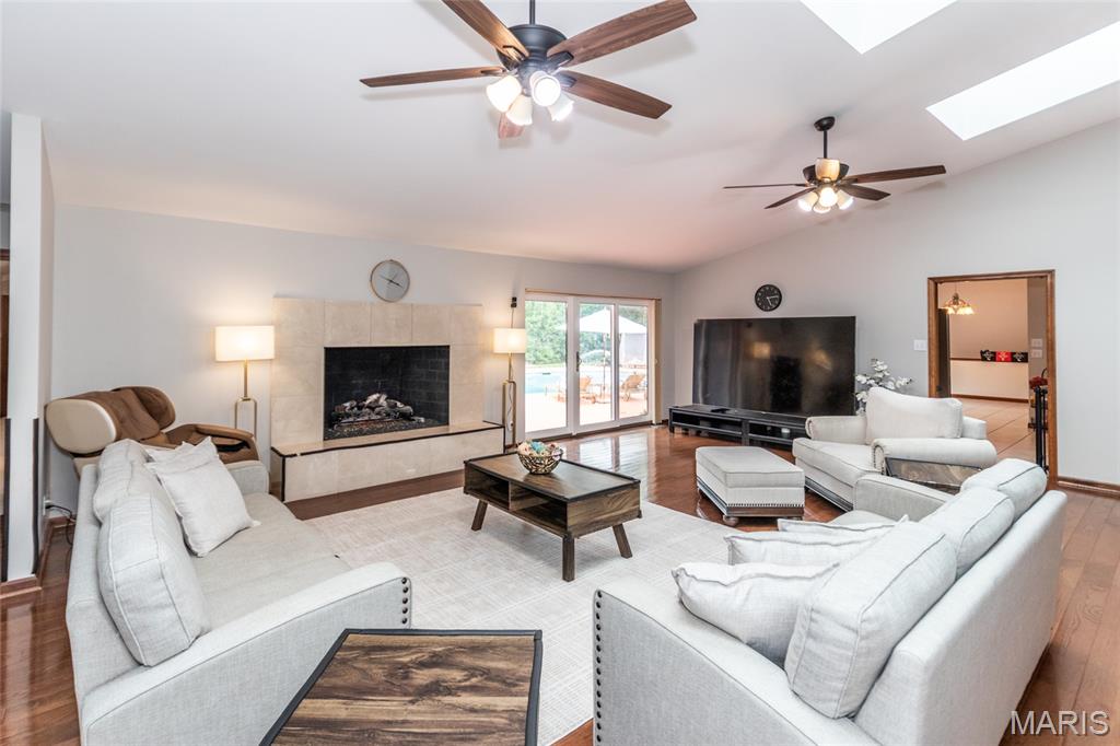 West Hampton 2 - Residential