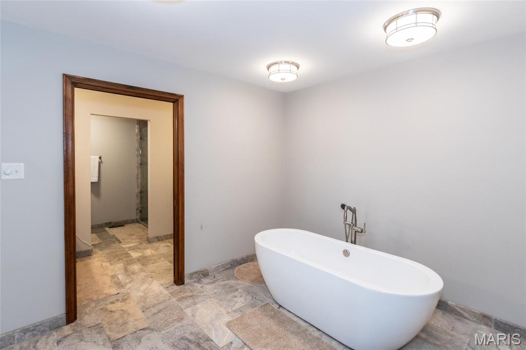 West Hampton 2 - Residential