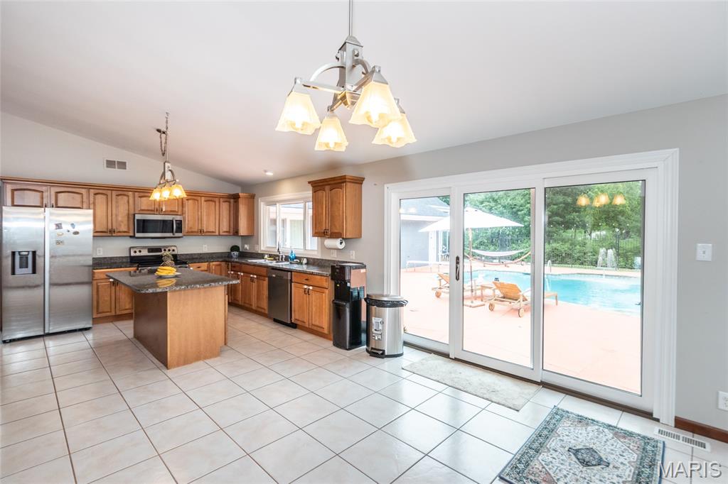 West Hampton 2 - Residential