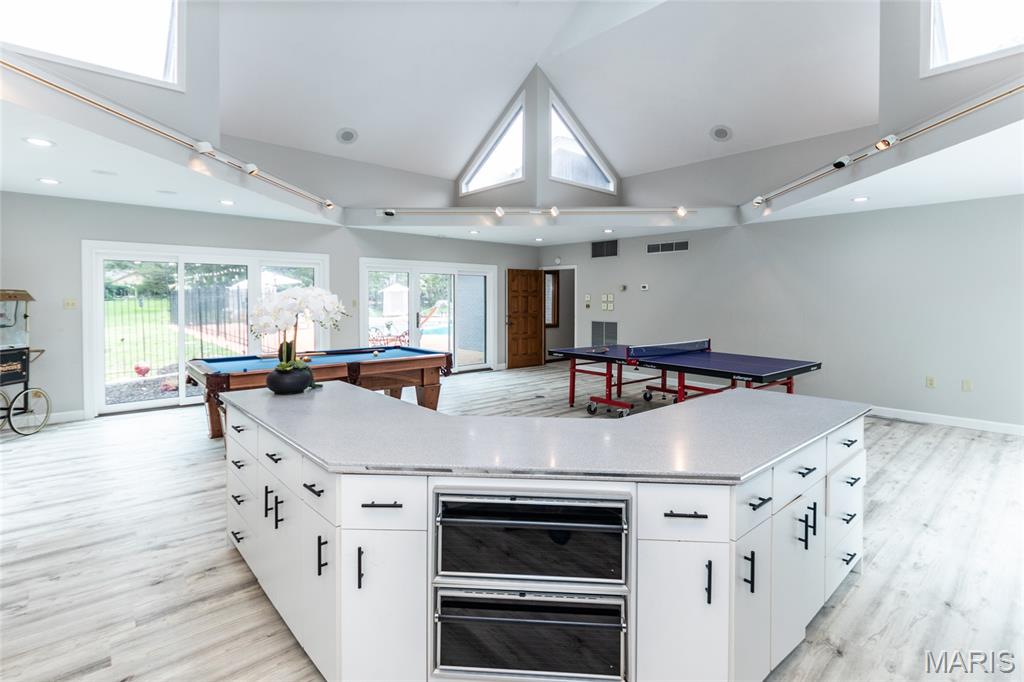 West Hampton 2 - Residential