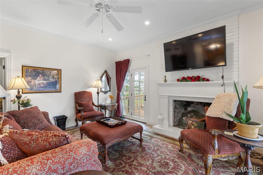 Overlook Farm - Residential