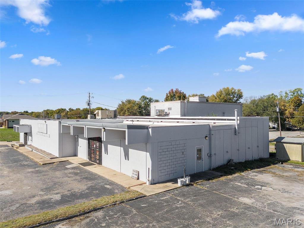 701 E Pearce Boulevard