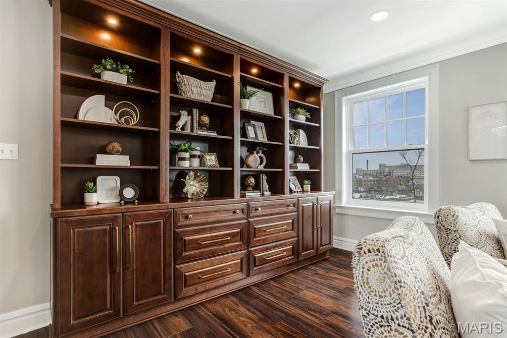 Randolph Condos - Residential