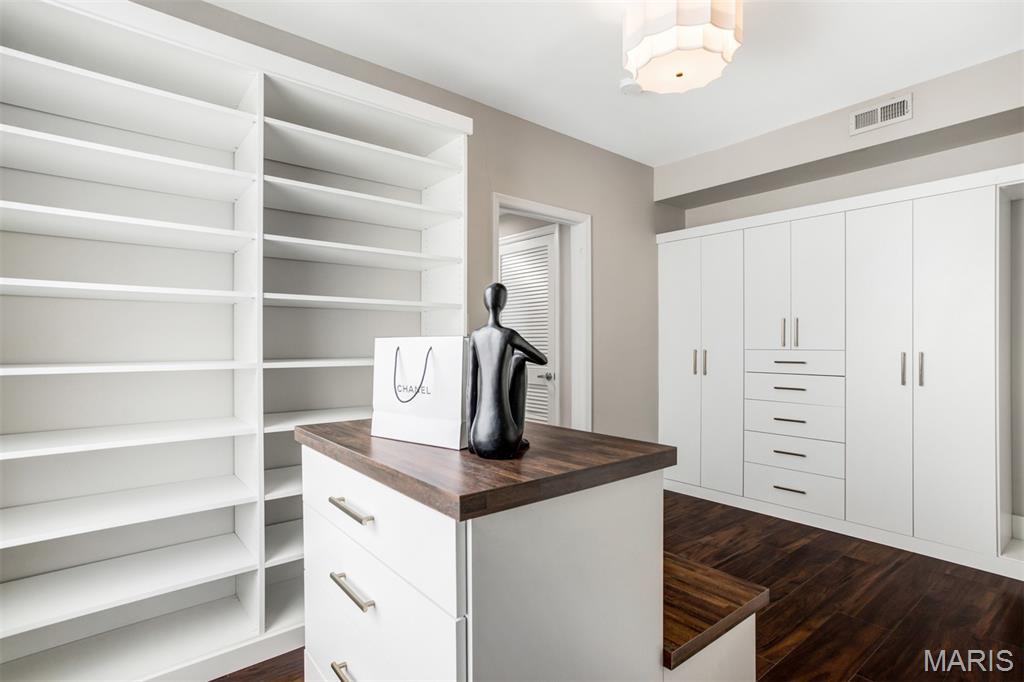 Randolph Condos - Residential