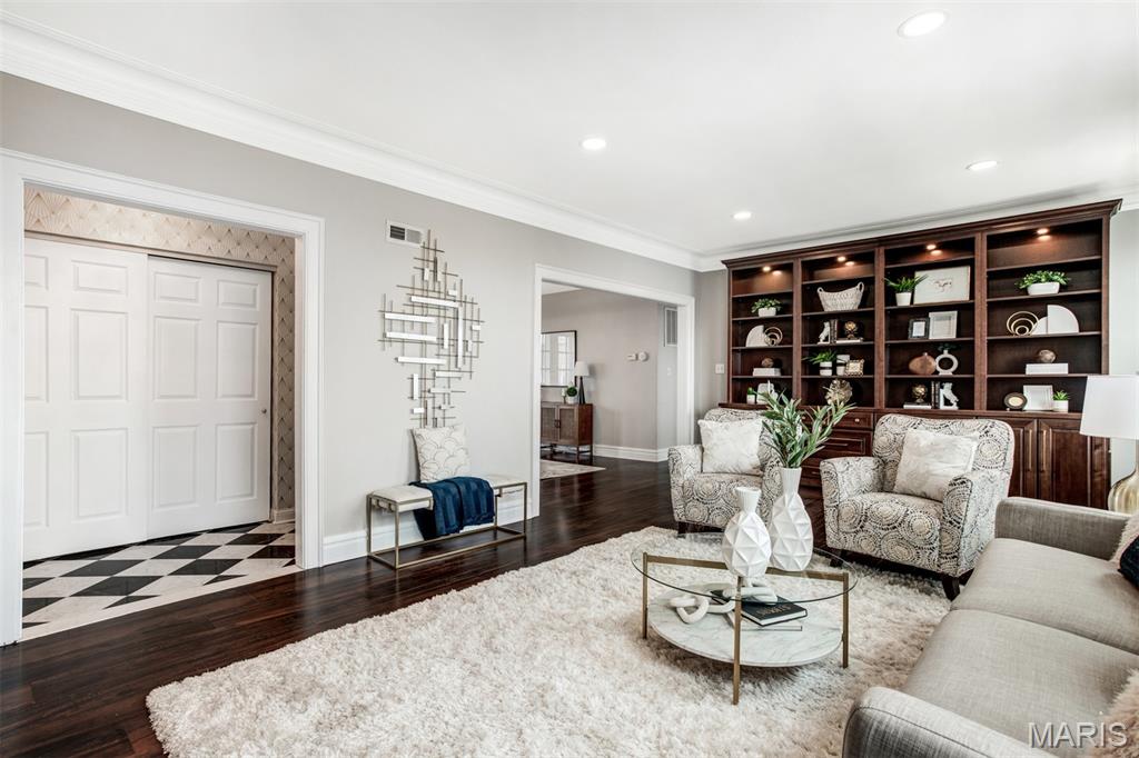 Randolph Condos - Residential