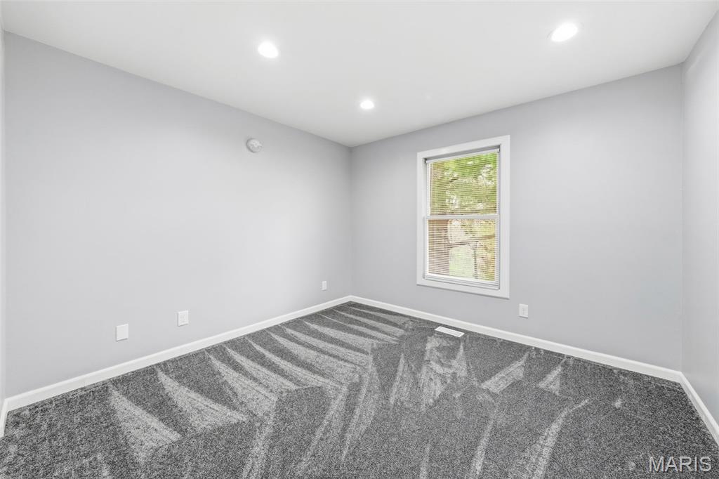 Village At Paddock Lake Condo - Residential