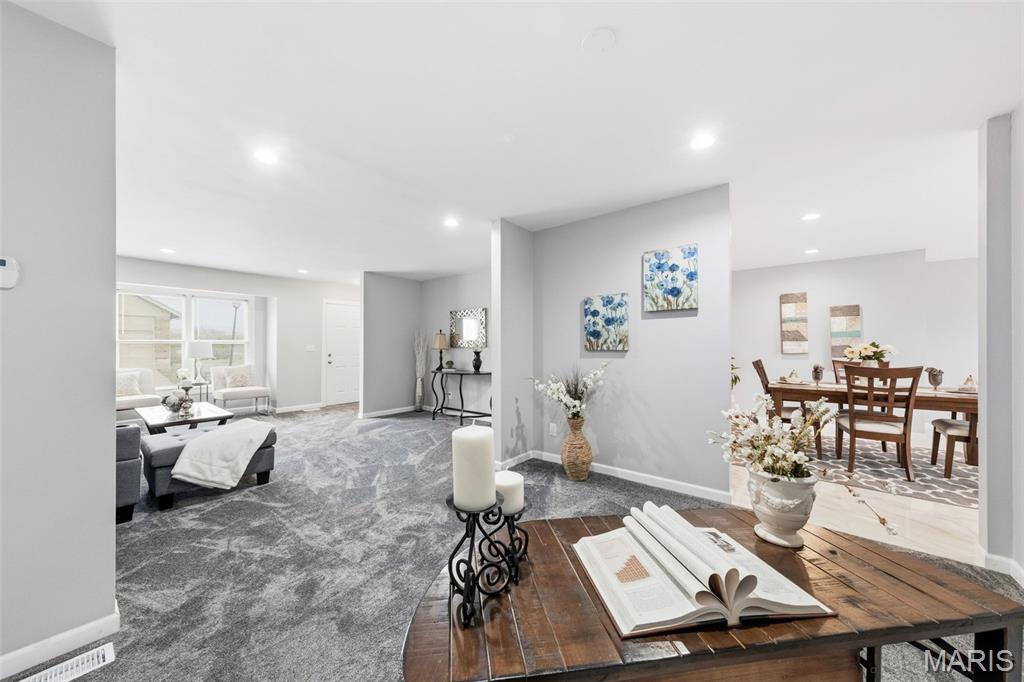 Village At Paddock Lake Condo - Residential