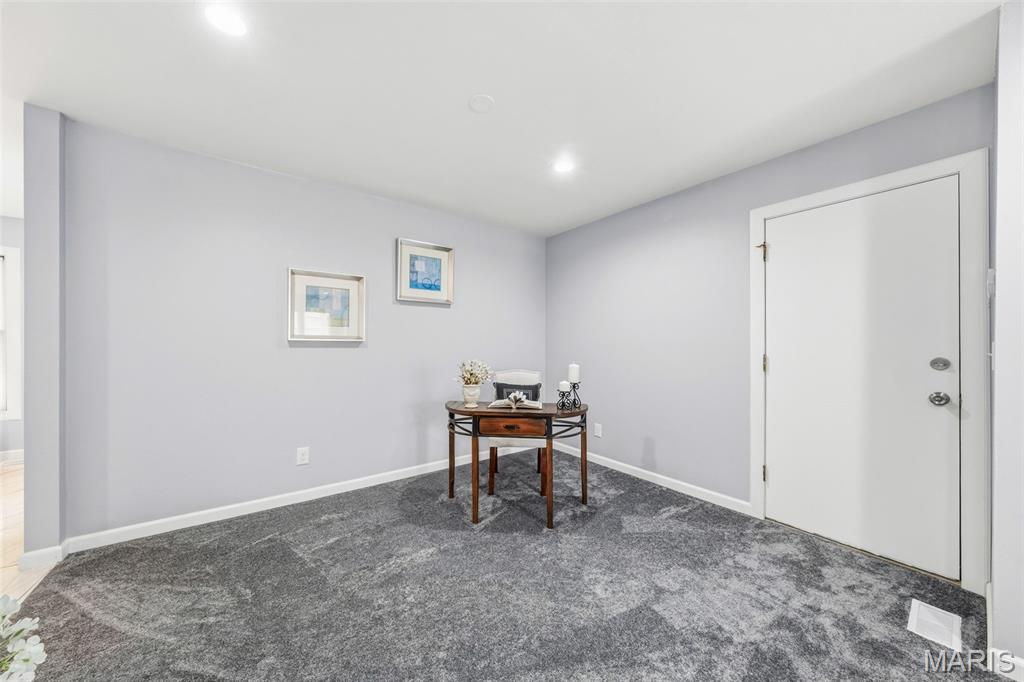 Village At Paddock Lake Condo - Residential