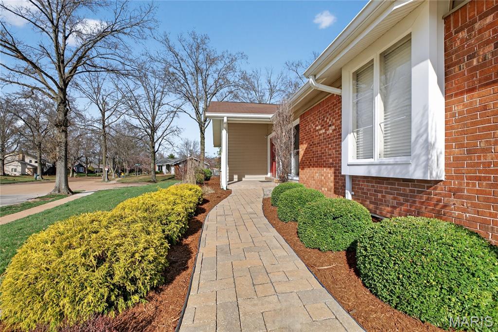 Meadowbrook Farm 3 - Residential