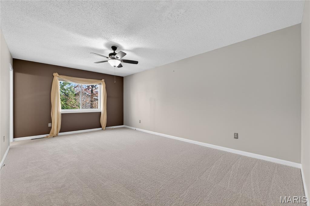 Meadowbrook Farm 3 - Residential