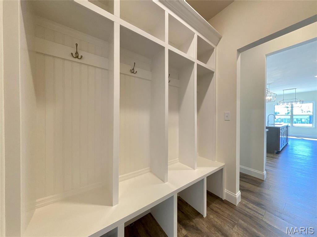 Stone Canyon - Residential