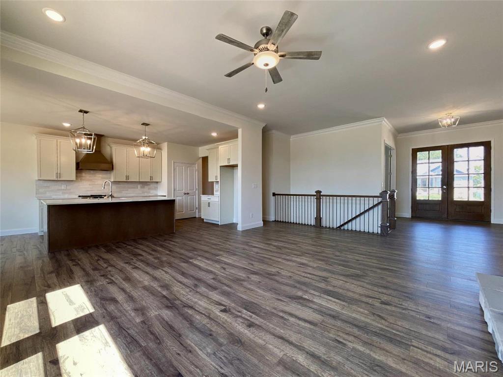 Stone Canyon - Residential