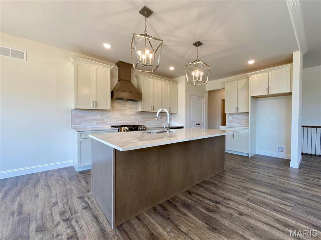 Stone Canyon - Residential