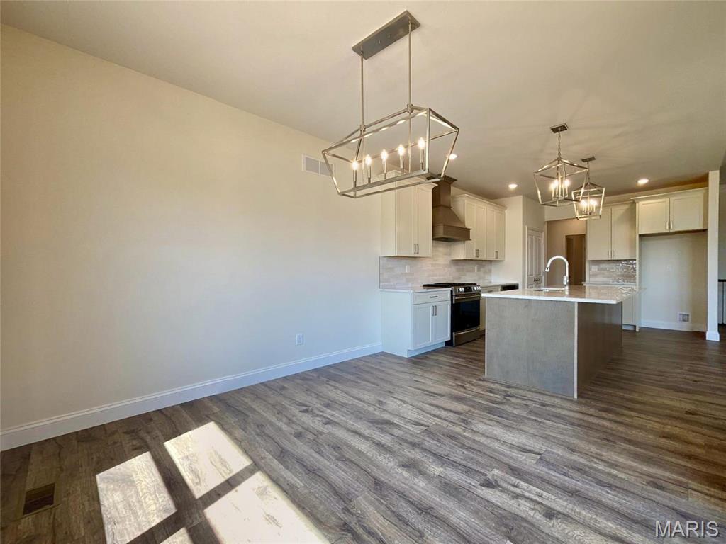 Stone Canyon - Residential