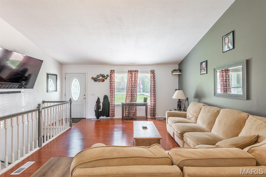 2164 Forest Lane