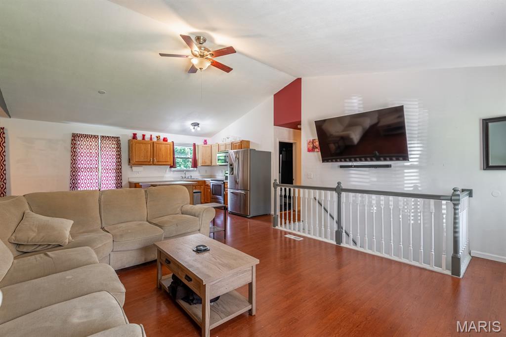 2164 Forest Lane