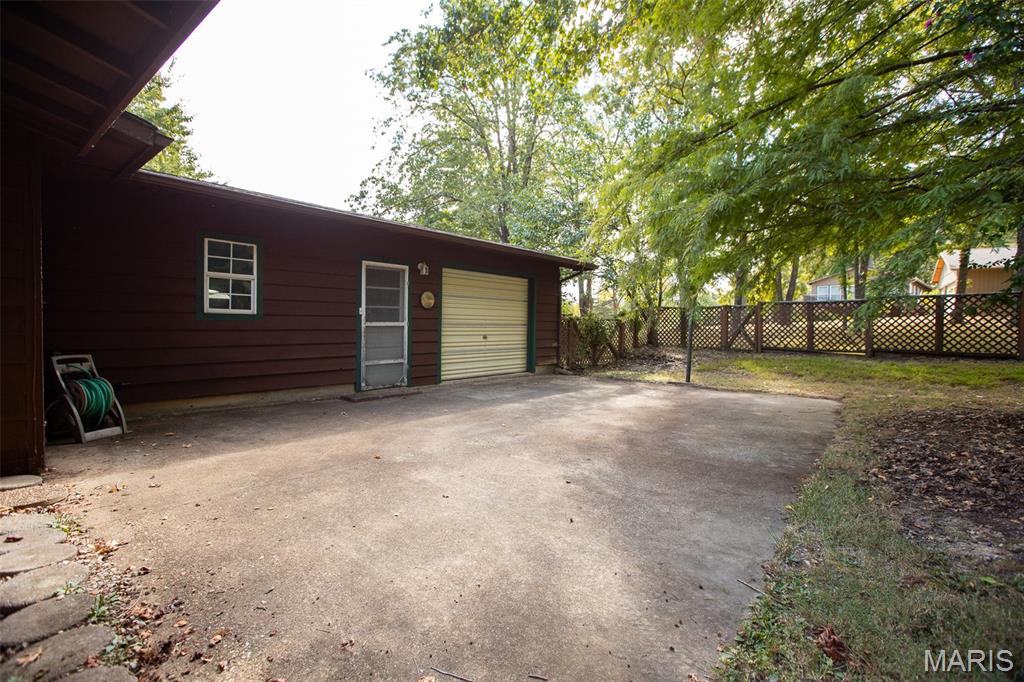 Cuba, Missouri 65453, United States, 3 Bedrooms Bedrooms, ,2 BathroomsBathrooms,Residential,Active,207338