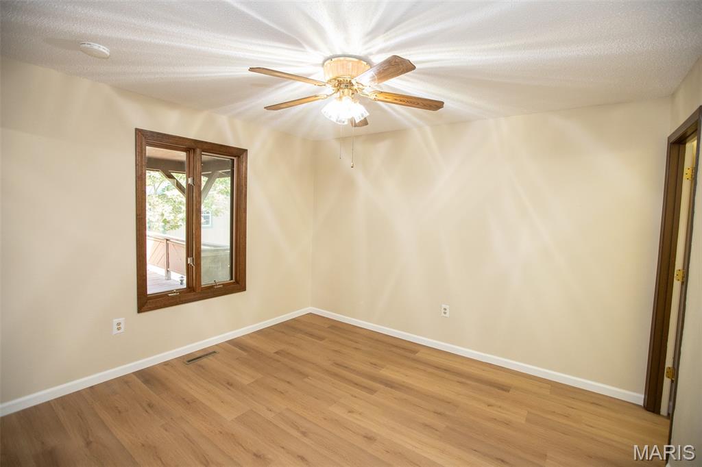 Cuba, Missouri 65453, United States, 3 Bedrooms Bedrooms, ,2 BathroomsBathrooms,Residential,Active,207338