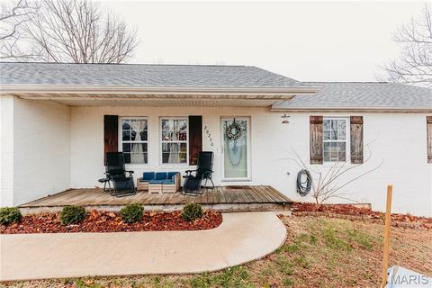 20250 Hyatt Lane St Robert MO 65584