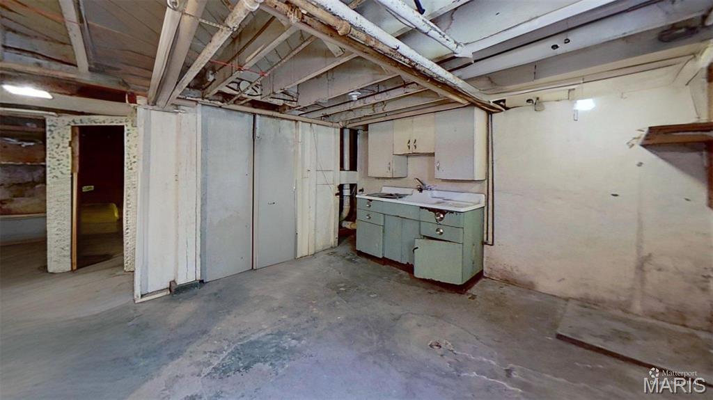 E Overland Park - Residential