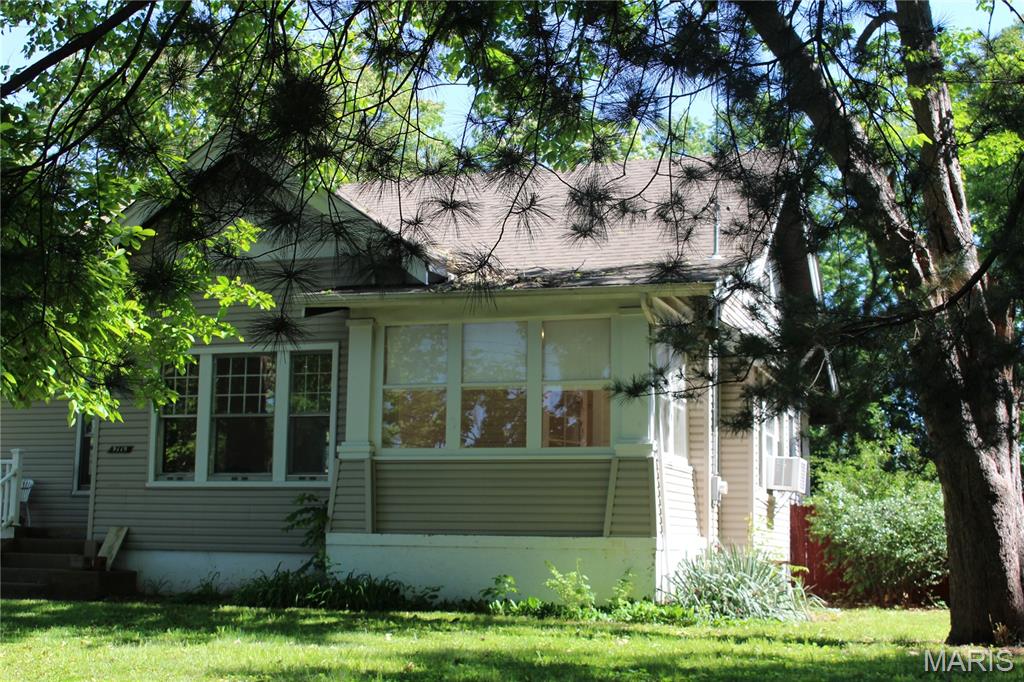 E Overland Park - Residential
