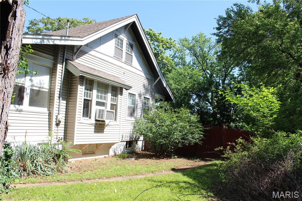 E Overland Park - Residential
