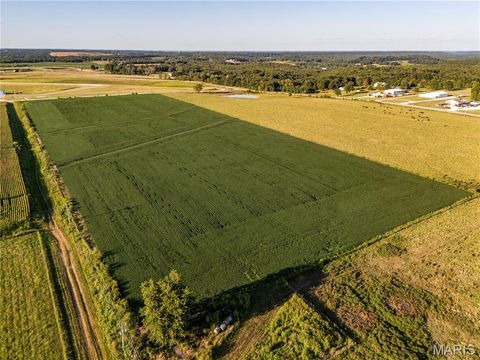 Tiny photo for 00 Business US 61, Bowling Green, MO 63334 (MLS # 25059688)